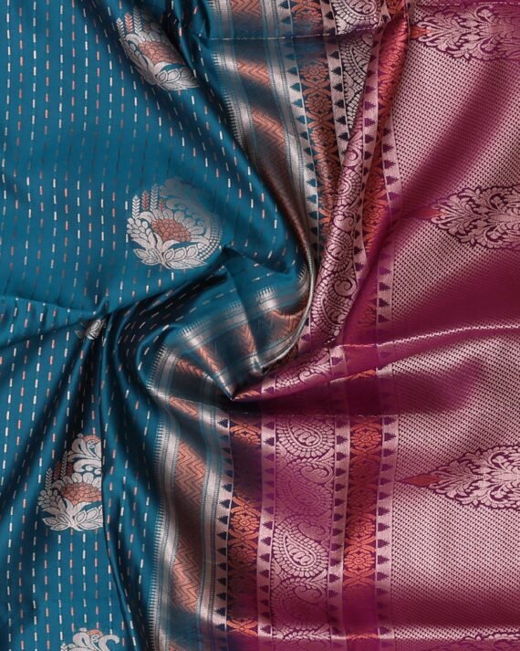 Elegant Blue Soft Silk Saree for Timeless Sophistication - Image 2