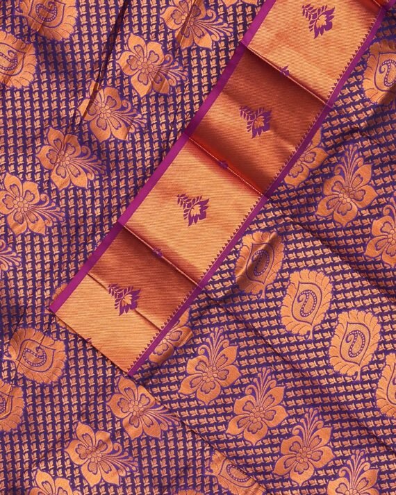 Luxurious Violet Silk Saree - Elevate Your Elegance - Image 2