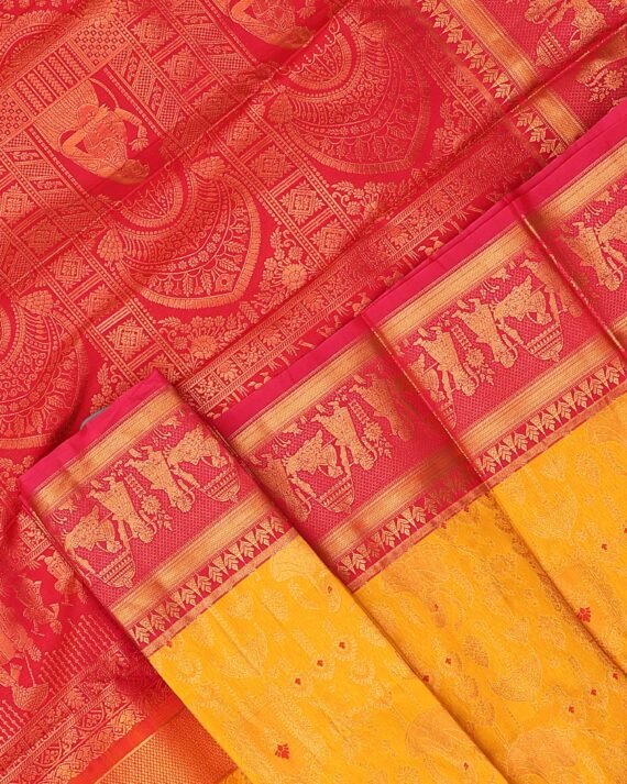 Luxurious Yellow Silk Saree for a Radiant Look - Image 2