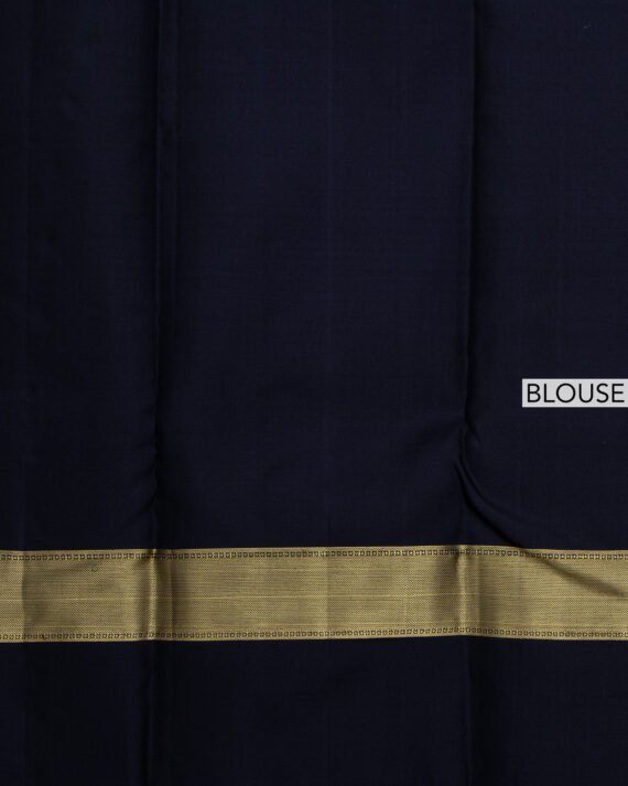 Elegant Grey Kanchipuram Pure Silk Saree - Image 3