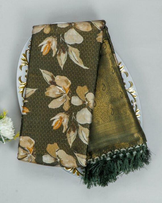 Elegant Dark Green Floral Silk Saree with Luxurious Soft Texture