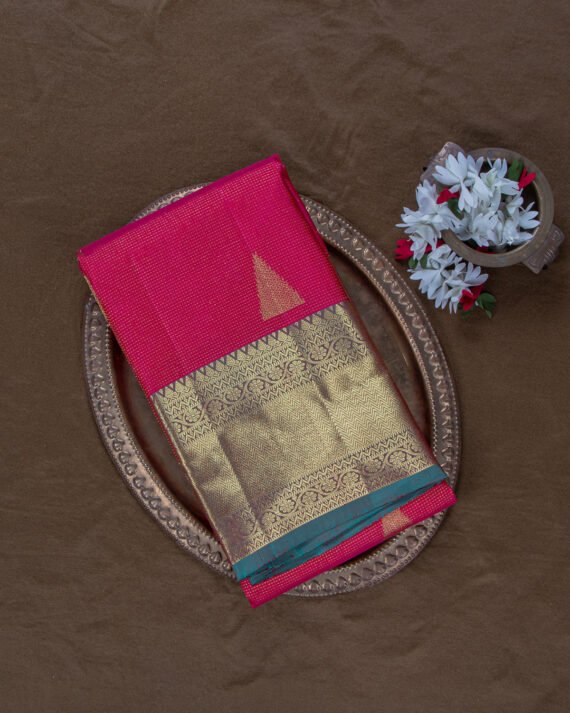 Elegant Magenta Kanchipuram Pure Silk Saree