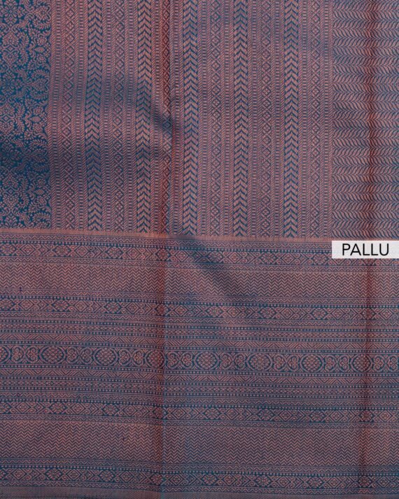 Elegant Blue Kanchipuram Pure Silk Saree for Timeless Grace - Image 5